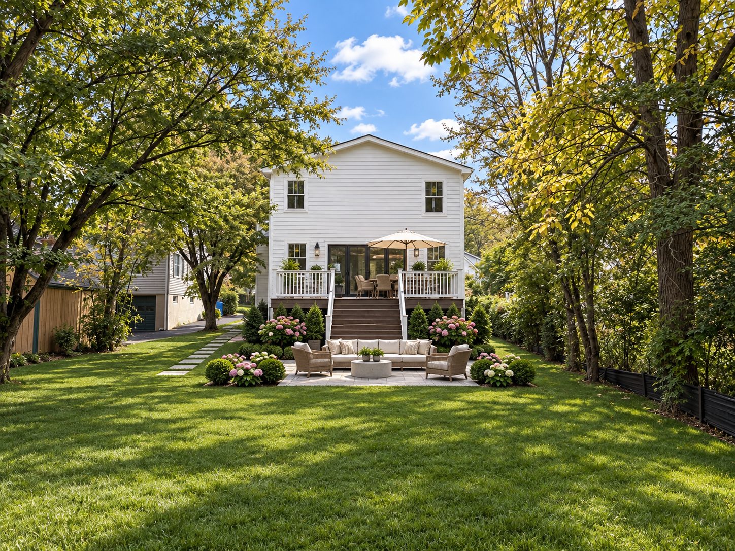 Elegant White House Garden Retreat
